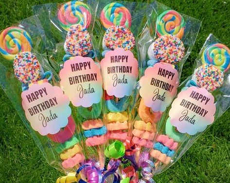 Chocolate Sunflower Lollipops - Etsy Candy Kabobs Diy Ideas, Lollipop Candy Kabobs, Candy Skewers, Swirly Lollipop, Gummy Candy Kabobs, Lollipop Bouquet, Standing Base, Sour Belts, Candy Kabobs