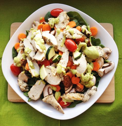 Kitchen Sink Salad Kitchen Sink Salad, Joy Bauer Recipes, Joy Bauer, Snack Prep, Heart Healthy Recipes, Lean Protein, Ww Recipes, Nutrition Advice, Living Food