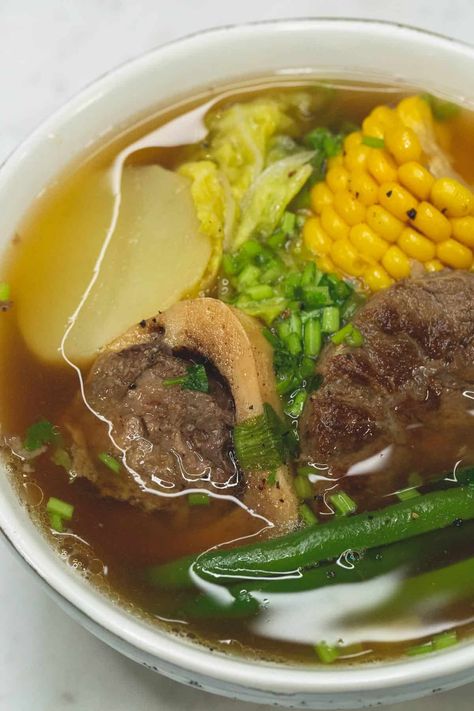 Filipino Bulalo Recipe, Beef Bulalo Recipe, Batchoy Recipe Filipino Food, Bulalo Filipino Food, Boulibaisse Recipe, Bulanglang Recipe, Filipino Food Recipes Easy, Bulalo Recipe Filipino Food, Bulalo Soup