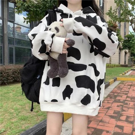 M-XXL Kawaii Black/Gray Cow Print Thick Oversize Warm Hoodie BE571 HOODIES SIZE LENGTH BUST(CM) SHOULDER SLEEVE LENGTH M 66 118 56 54 L 68 122 57 55 XL 70 126 58 56 XXL 72 130 59 57   Material: Cotton, PolyesterSleeve Style: RegularSleeve Length(cm): FullThickness: STANDARDType: PulloversPattern Type: PrintClothing Length: RegularCollar: HoodedColor: Cow Printed HoodiesSize: M/L/XL/XXL Cow Hoodie, Kawaii Sweater, Kawaii Hoodies, Popular Shirt, Hoodie Oversize, Japanese Streetwear, Cow Print, Hoodie Top, Colorful Fashion