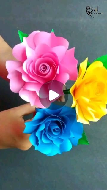 Pepar Craft Flower, Pepar Craft, Instagram Flowers, Instagram Diy, March 30, Viral Video, Flower Crafts, Diy Flowers, Crafts Diy