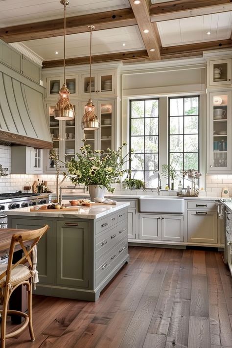 Historic Looking Kitchens, Relaxing Kitchen Ideas, House Design Farmhouse Interior, Small Traditional Kitchen Remodel, Wood Cabinets With Grey Countertops, Kitchens With Dark Hardwood Floors, High Ceilings Kitchen Cabinets, Flooring And Countertops, Country House Kitchen Farmhouse Style