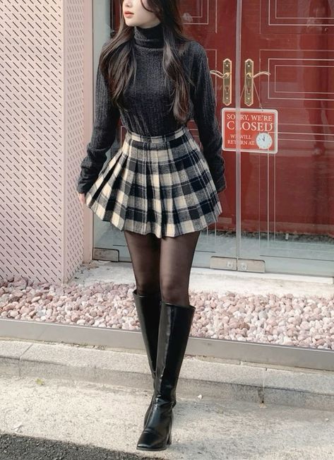 Anime Skirt Outfits, Really Cute Outfits Winter, Cute Black And White Outfits, Cute Egirl Outfits, Soft Egirl Outfits, Cute Dress Outfits, Mode Inspo, 가을 패션, Really Cute Outfits