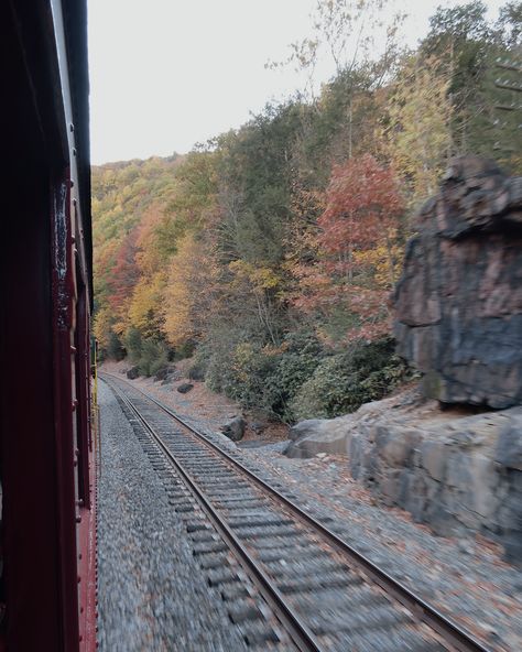 some snaps from a very fall weekend 🤎 outfit: https://liketk.it/4Uwqz 🏷️ fall aesthetic, fall vibes, fall in Pennsylvania, Jim Thorpe PA, PA, fall in PA, cozy vibes, autumn aesthetic, autumn vibes, Pinterest girl, Pinterest girl fall, Pocono Mountains, autumn leaves, fall leaves, fall foliage, autumn outfit, fall outfit, fall outfit inspo, fall outfit ideas, autumn outfit ideas, autumn outfit inspo Pennsylvania Aesthetic, Pa Aesthetic, Aesthetic Fall Vibes, Fall Weekend Outfits, Jim Thorpe Pa, Outfit Ideas Autumn, Autumn Outfit Inspo, Autumn Outfit Ideas, Jim Thorpe