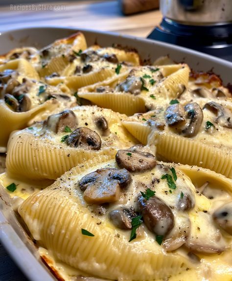 Creamy Garlic Mushroom Stuffed Shells - A Deliciously Creamy Pasta Dish - Recipes By Clare Creamy Garlic Mushrooms, Creamy Pasta Dishes, Stuffed Shells Recipe, Garlic Mushrooms, Pasta Dinner Recipes, Stuffed Pasta Shells, Stuffed Shells, Satisfying Food, Pasta Dishes