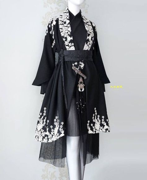 Fantasy Dress, Japanese Outfits, Fantasy Fashion, Cosplay Outfits, Kimono Fashion, Lolita Fashion, Costume Design, Asian Fashion, Traditional Outfits