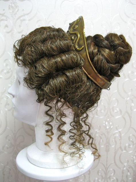 Roman Hair, Roman Hairstyles, Ancient Fashion, Greek Hair, Roman Women, Historical Hairstyles, Hair Implants, Roman Costume, Medieval Hairstyles