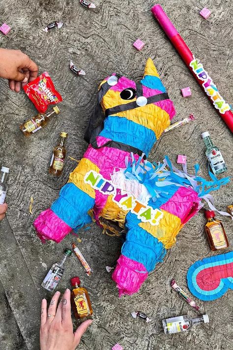 Candy Bars? Pshh, These Piñatas Spew Mini Bottles of Booze Upon Impact, and I. Am. Sold. Mini Alcohol Bottles, Hilarious Gifts, Party Planning Checklist, Mini Liquor Bottles, Entertaining Gifts, Diy Crafts For Adults, Alcohol Bottles, Candy Bars, Client Gifts