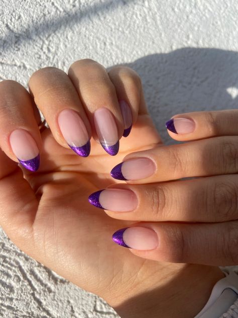 Purple French Tips, Nails Violet, Purple And Silver Nails, Purple Chrome Nails, Dark Purple Nails, Purple Chrome, Hoco Nails, Purple French, Violet Nails