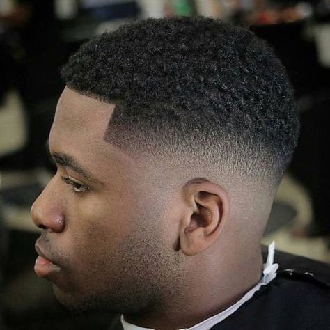 Black Fade Haircut, Low Fade Haircut Men's, Black Man Haircut Fade, Low Haircuts, Low Cut Hairstyles, Trend Hairstyle, Black Boys Haircuts, Fade Haircut Styles, Black Men Haircut