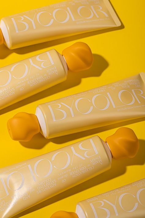 Beauty Branding Design, Sunscreen Packaging, Lip Balm Brands, Modern Packaging, Skincare Packaging, Cool Packaging, Container Design, Beauty Products Photography, Cosmetic Design