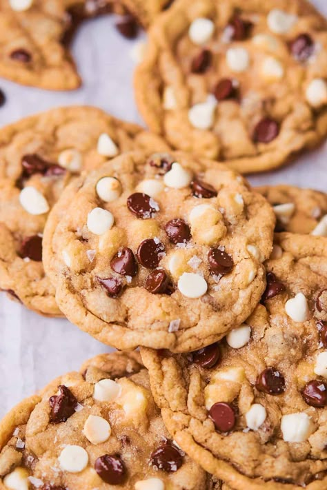 These Chocolate Chip and White Chocolate Chip Cookies are like two cookies in one! These delicious cookies are an elevated version of classic chocolate chip cookies, bursting with both semi-sweet chocolate chips and white chocolate chips. These chewy cookies have nice crispy edges, and they will definitely satisfy your sweet tooth. White Chocolate And Chocolate Cookies, Chocolate And White Chocolate Cookies, Black And White Chocolate Chip Cookies, Milk And White Chocolate Chip Cookies, Chocolate And White Chip Cookies, White Chocolate Chip Recipes Easy, White And Dark Chocolate Chip Cookies, White And Chocolate Chip Cookies, Cookie With White Chocolate Chips