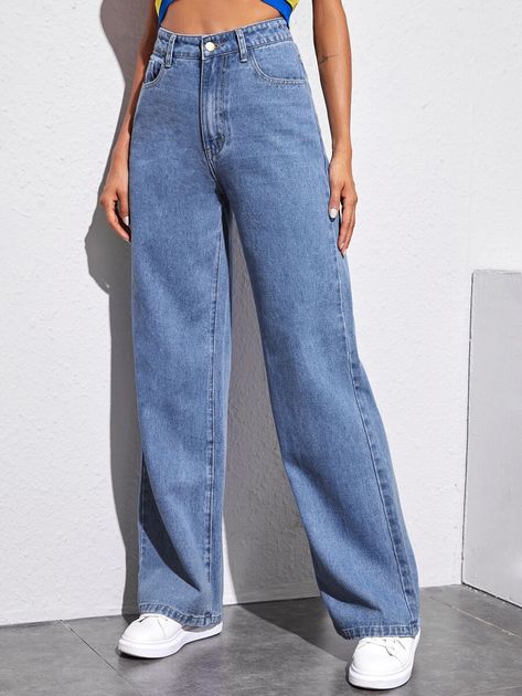 Outfit Tomboy, Celana Jogger Wanita, High Waisted Jeans Outfit, Wide Leg Jeans Outfit, Baggy Jeans Outfit, Look Retro, Baggy Clothes, Shein Outfits, Denim Pants Women