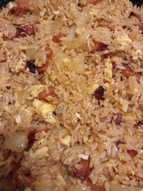 Fried Rice Recipe Video, Onion Fried, Delicious Fried Rice, Sweet Treats Healthy, Breakfast Fried Rice, Fried Rice Recipe Easy, Fried Breakfast, Pork Bacon, Bacon Eggs