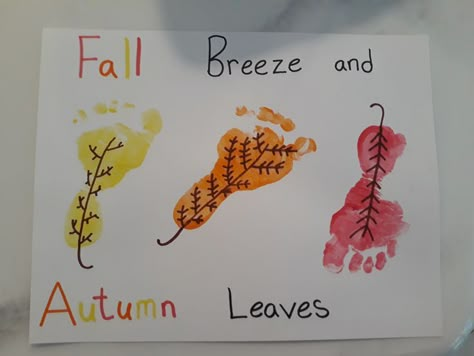 Baby Footprint Crafts, Nicu Crafts, Infant Crafts, Baby Art Crafts, Fall Crafts For Toddlers, Infant Art, September Crafts, Nursery Crafts, November Crafts