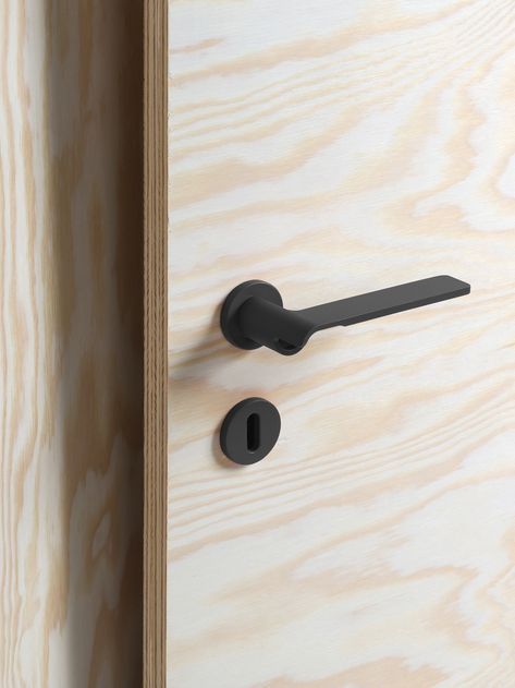 So crisp! Plywood door Plywood Door, Plywood Interior, Door Handle Design, Plywood Furniture, Open Door, Furniture Hacks, Furniture Details, Internal Doors, Wood Texture