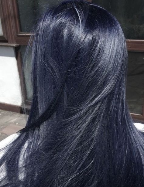 Asian Dark Blue Hair, Blue Almost Black Hair, Black Hair And Blue Highlights, Dark Blue Hair No Bleach, Dark Blue Streaks In Black Hair, Midnight Blue Hair Curly, Blue Black Hair Aesthetic, Blue Dye On Brown Hair, Midnight Blue Hair Short