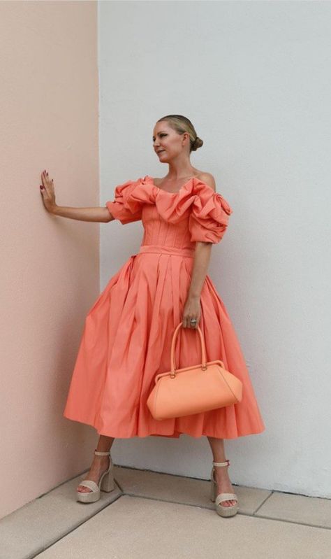 Spring Colour Analysis, Coral Dress Outfit, Coral Outfit, Coral Shades, Blair Eadie, Outfit Inspiration Women, Atlantic Pacific, Colour Analysis, Fashion Sites