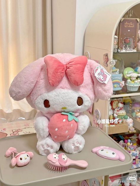 Sanrio Things, Soft Pink Theme, Cute Sanrio, Hello Kitty Aesthetic, Sanrio Stuff, Kawaii Toys, Cute Plushies, Coquette Pink, Pink Theme