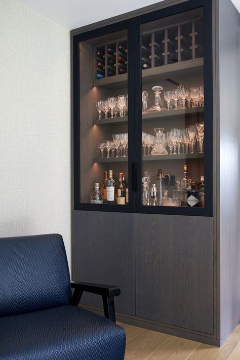 Bespoke Bar Joinery / Maidenhead - Contemporary home - InteriorDesigners.net Media Wall Bar, Built In Tv Wall Unit With Bar, Drinks Cabinet Ideas Home Bars, Bar Wall Unit, Bar Unit In Living Room, Living Room Bar Ideas, Drinks Area, Built In Bar Cabinet, Alcohol Cabinet