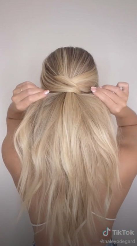 This Criss-Cross Ponytail Trick Is the Easiest Way To Elevate Your Look In 30 Seconds Diy Fancy Ponytail Hairstyles, Party Hair Ponytail, Fancy Easy Ponytail, Wedding Ponytail Straight Hair, Messy Crossover Ponytail, Ponytail Hairstyles How To, Easy Updos For Medium Hair Ponytail, How To Make A Pretty Ponytail, Full Low Ponytail