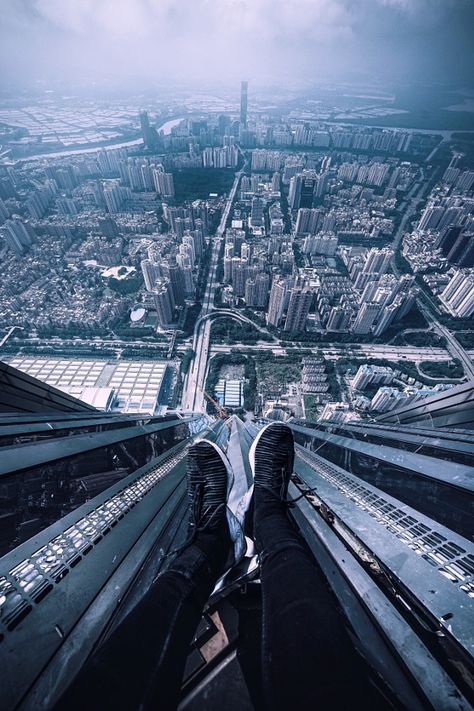 Extreme Parkour, Rooftop Photography, Christian Scriptures, City Vibe, City Photography, Parkour, Urban Photography, City Aesthetic, Birds Eye