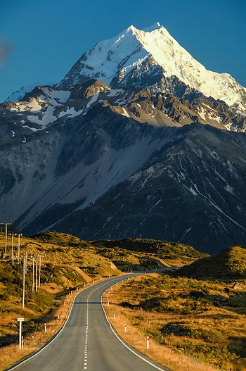 Sarah Sisson Vertical Landscape Photography, Vertical Photography, Photography Learning, Mount Cook, Vertical Landscape, Photography School, Landscape Photography Tips, Landscape Images, Digital Photography School