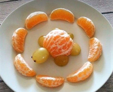 Orange Food Ideas, Creative Food Ideas, Decorações Com Comidas, Fruit Animals, Food Art For Kids, Creative Food Art, Yummy Food Ideas, Easy Food Art, Cute Food Art