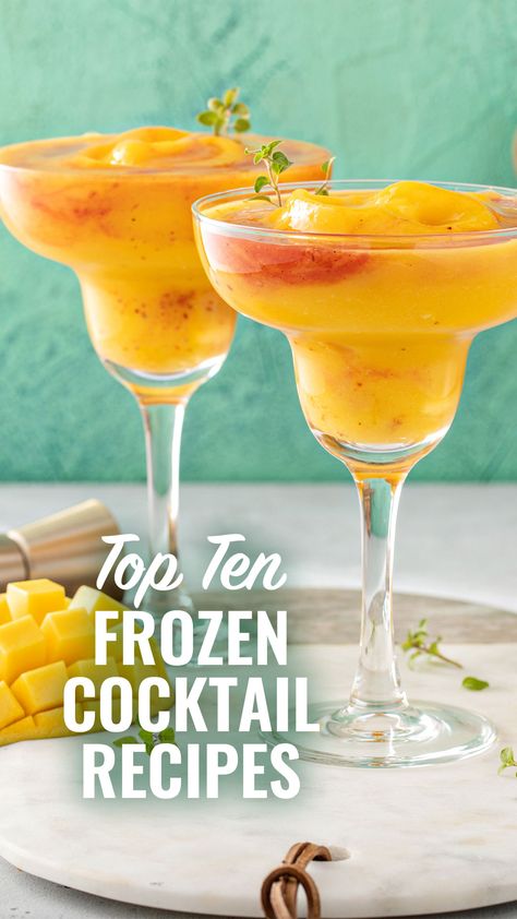 Frozen Cocktail Recipes Alcohol, Frozen Cocktails Recipes, Alcoholic Drinks At Home, Frozen Fruit Cocktails, Alcohol Slushies, Spiced Rum Drinks, Frozen Drinks Alcohol, Mojito Ingredients, Frozen Drink Recipes