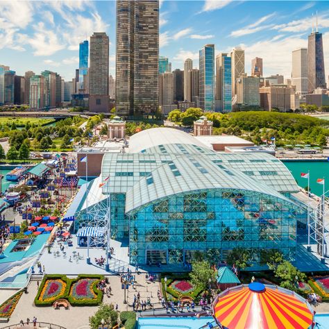 America’s boardwalks evoke a certain universal nostalgia for summers by the sea. From original Victorian-era esplanades to modern walkways with novel attractions, the best ones provide cheap summer fun, where half the appeal is simply soaking up the scene (especially at number 15). Places To Go In Chicago, Chicago Attractions, Chicago Lake, Chicago Things To Do, Navy Pier Chicago, Things To Do In Chicago, Walkable City, Chicago Tours, Visit Chicago