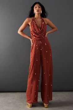 Gala Jumpsuit Glamour, Cowl Neck Jumpsuit, Fancy Jumpsuit, High Neck Jumpsuit, Tie Ideas, Embellished Jumpsuit, Trendy Date Night Outfit, Date Night Outfit Ideas, Night Outfit Ideas