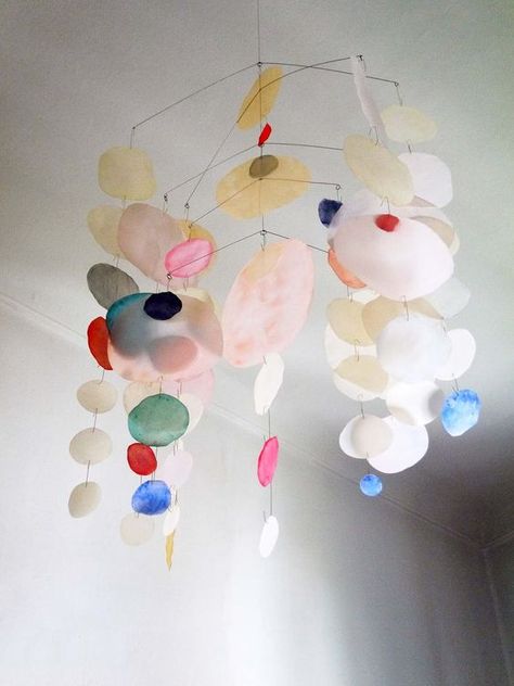 Paper Mache Mobile, Paper Mobile, Diy Mobile, Mobile Art, Hanging Mobile, Diy Art, Home Deco, Future Home, Diy And Crafts