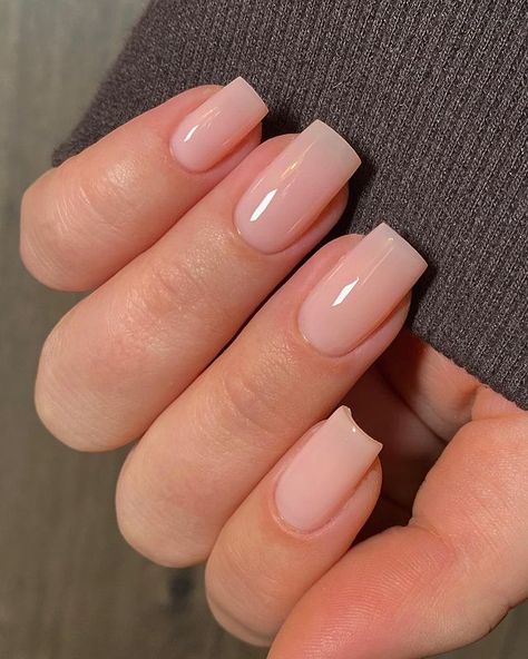 45 Best Winter Acrylic Nails to Try Kutek Disney, Winter Nails Acrylic, Simple Gel Nails, Her Nails, Casual Nails, Work Nails, Pink Nail, Pink Acrylic Nails, Neutral Nails