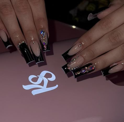 Black Bling Birthday Nails, Simple Long Nails With Gems, Black French Tip Nails Square With Rhinestones, Black Acrylic Nail Designs With Gems, Purple Black Nails Acrylic, Latina Nail Designs Black, Best Acrylic Nails Black, Black Latina Nails, Black And White Nails Long