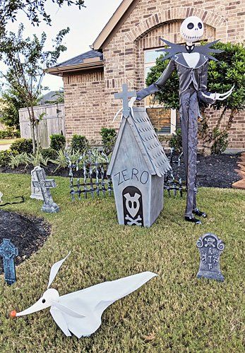 Mayer Nightmare Before Christmas, Nightmare Before Christmas Halloween Decorations Outdoor Diy, Halloween Nightmare Before Christmas Diy, Jack Skellington Halloween Decor Outdoor, Nightmare Before Christmas Lawn Decorations, Nightmare Before Christmas Hill Diy, Giant Jack Skellington, The Nightmare Before Christmas Decor Halloween, Night Before Christmas Halloween Decor