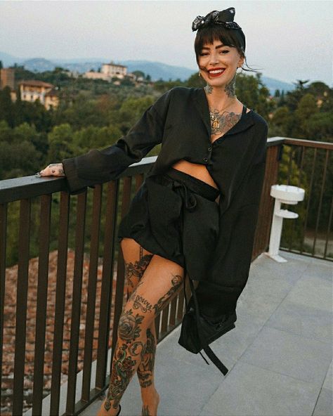 Sammi Jefcoate Outfits, Sammy Jefcoate, Tattoo Outfit, Sammi Jefcoate, Terrible Tattoos, Skirt And Top Set, My Roots, Dark Fashion, Evening Attire