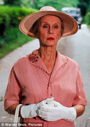 Jessica Tandy, Driving Miss Daisy, Angela Lansbury, Woman Movie, Movie Costumes, Tv Entertainment, Iconic Movies, Classic Movies, Best Actress