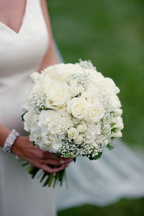 Greenery Wedding Bouquet, Princess Wedding Gown, Boho Wedding Gowns, Yacht Club Wedding, Bridal Bouquet Flowers, All White Wedding, White Bridal Bouquet, Connecticut Wedding, White Wedding Bouquets