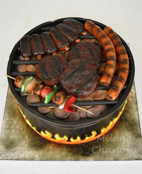 Bbq Birthday Cake, Barbecue Cake, Steak Cake, Bbq Cake, Bbq Drinks, Meat Cake, Dad Birthday Cakes, Birthday Bbq, Berry Cake