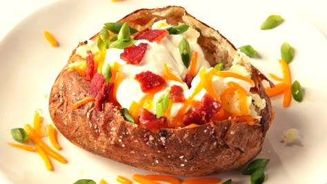 Texas Roadhouse Baked Potato Recipe Cheesecake Factory Pasta, Garlic Mashed Potatoes Easy, Potato Meals, Potato Oven, Baked Potato Recipe, Romantic Dinner Ideas, Potatoes Easy, Easy Mashed Potatoes, Delicious Food Ideas