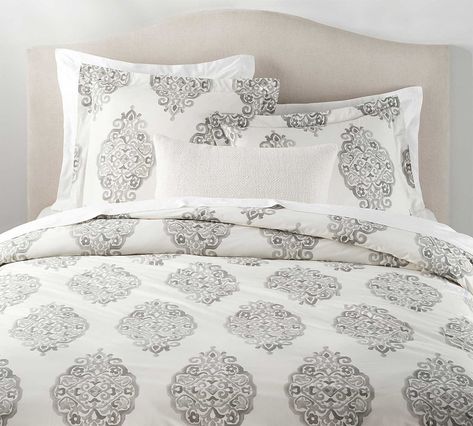 Contemporary Bed Linen, Boho Rooms, Patterned Duvet Cover, Duvet Covers Floral, Matching Bedding And Curtains, Bedroom Comforter Sets, Percale Duvet Cover, Patterned Duvet, Neutral Bedding