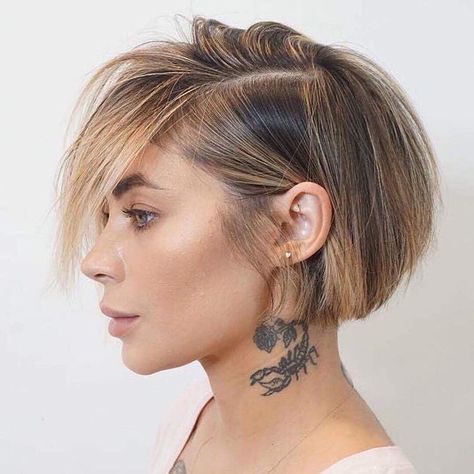 Short Bob Cuts, Short Hairstyles For Thick Hair, Belek, Short Bob Haircuts, Short Hair Updo, Bob Hair, Blonde Bobs, Trending Hairstyles, Short Hair With Bangs