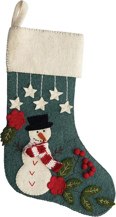 Star Cross Stitch, Diy Art Christmas, Christmas Stocking Ideas, Diy Christmas Snowman, Stockings Diy, Cute Christmas Stockings, Stocking Ideas, Decorated Stockings, Diy Stockings