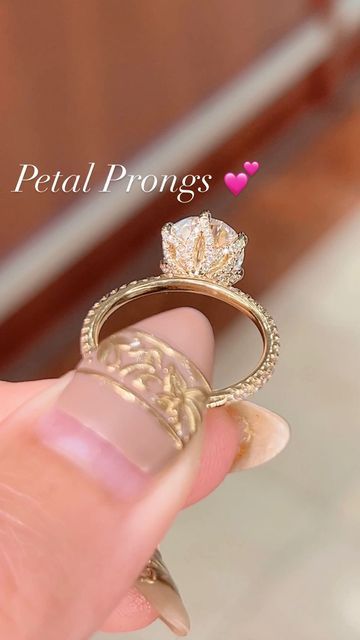 Cute Promise Rings, Dream Wedding Ring, Pretty Engagement Rings, Cute Engagement Rings, Future Engagement Rings, Gold And Silver Jewelry, Dream Wedding Ideas Dresses, Princess Bride, Dream Engagement Rings