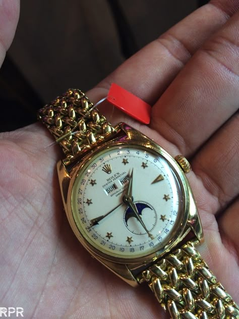 Vintage Rolex Women, Vintage Rolex Watches, Rolex Wrist Watch, Rolex Vintage, Trendy Watches, Vintage Watches For Men, Dope Jewelry, Vintage Rolex, World Record