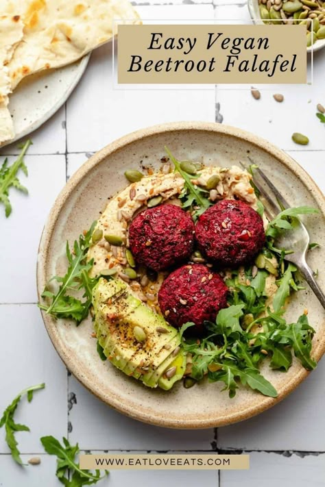 Vegan Packed Lunch, Beetroot Falafel, Vegan Falafel Recipe, Falafel Vegan, The Best Meatballs, Baked Beetroot, Vegan Falafel, Mezze Platter, Beetroot Recipes