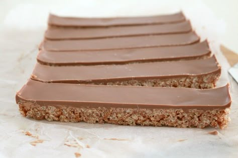 Mars Bar Slice, Thermomix Recipes Healthy, Bellini Recipe, Slice Recipes, Thermomix Baking, Cake Stall, Slice Recipe, Caramel Slice, Mars Bar