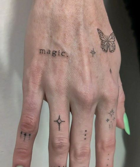 Tato Minimal, Hand And Finger Tattoos, Hand Tats, Petite Tattoos, Small Hand Tattoos, Hand Tattoos For Guys, Discreet Tattoos, Subtle Tattoos, Aesthetic Tattoo