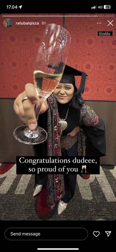 Congratulations Captions Instagram, Congratulations Ig Story, Graduation Ig Story Ideas, Grad Insta Story, Congratulations Captions, Graduation Insta Story, Congratulations Instagram Story, Graduation Ig Story, Graduation Story Instagram Ideas