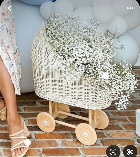 Spring Baby Shower Centerpieces, Baby In Bloom Neutral Shower Ideas, Timeless Baby Shower Ideas, Baby In Bloom Shower Ideas Gender Neutral, Baby Boy In Bloom Shower Ideas, Baby In Bloom Boy Shower Ideas, Baby Shower Floral Centerpieces, Baby Shower Flower Centerpieces, Baby In Bloom Shower Ideas Boy